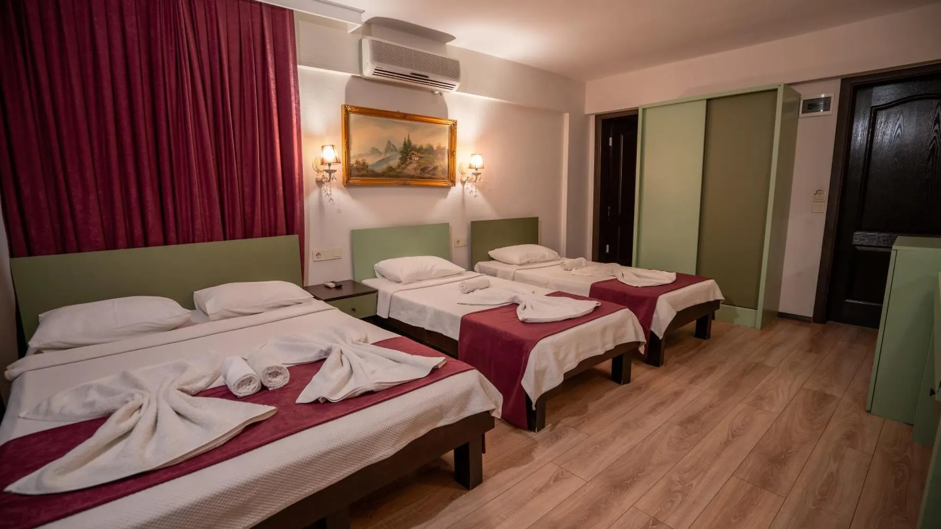 Antalyali Han Otel Datça Türkiye