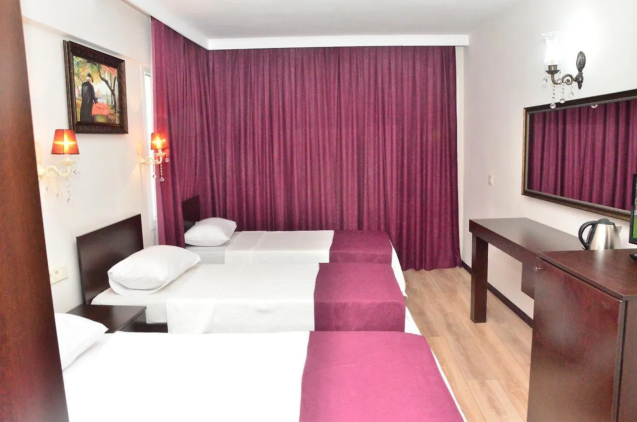 Antalyali Han Otel Datça Türkiye